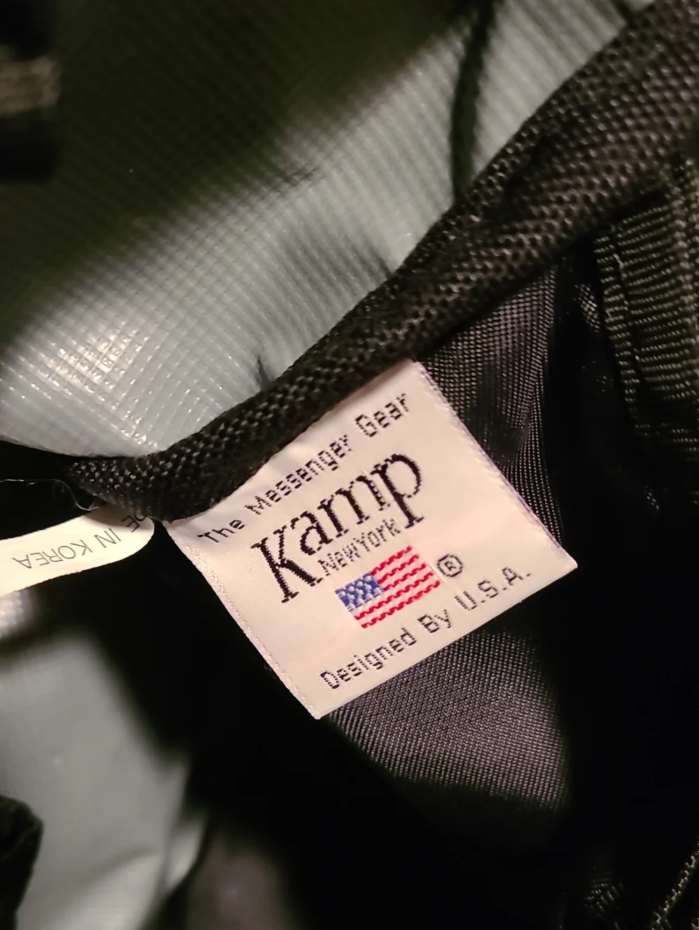 Kamp New York The Messanger Gear, Black USA Cordura Plus Bag Pack